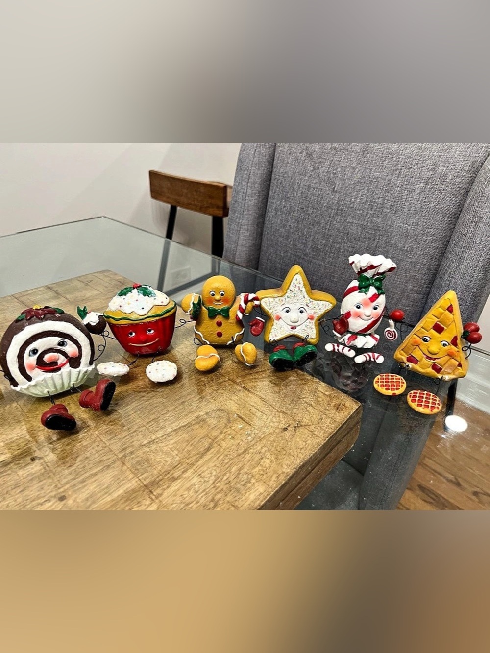 Holiday 6 Pc Sweet Dessert Kitchen Sitter Set Gingerbread Pie Candy Cupcake Cook